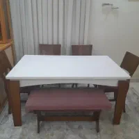 میز نفره ناهار خوری ۶ نفره در حد نو