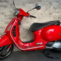 وسپا جی تی اس ۲۵۰ Gts hpe 300|موتورسیکلت|تهران, سعادت‌آباد|دیوار