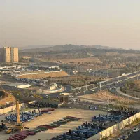 ۱۰۲متر واحد جنوبی در برج ارکیده ۱۰/۱۱ شهرک چیتگر