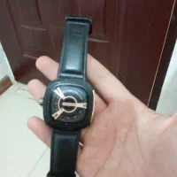 ساعت کاملا سالم مربعی|ساعت|گلپایگان, |دیوار