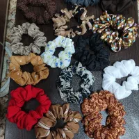 کش موی پارچه ای در رنگبندی متنوع به صورت عمده|زیورآلات و اکسسوری|رشت, جانبازان|دیوار