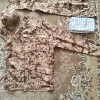 پک لباس سربازی + ۲ دست پوتین|لباس|تهران, شارق|دیوار