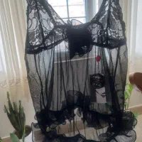 لباس زیر مختلف|لباس|رشت, گلسار|دیوار