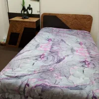 تخت خواب یک نیم نفره