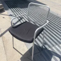 صندلی رستورانی جهان تاب