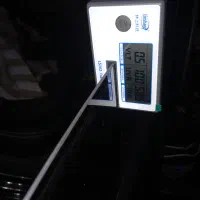 نصب شیشه دودی خودرو و شیشه سکوریت مغازه و خانه