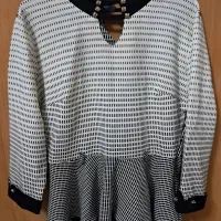 با سلام ۲ عدد لباس دخترانه