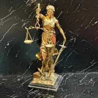 وکیل پایه یک دادگستری /حق الوکاله اقساطی و منصفانه