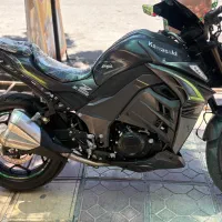 z1000هانی