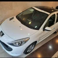 پژو ۲۰۷ پانا خشک ارتقا صندلی چرم و اینه فتوکرومیت