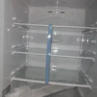 سلام یخچال امرسان سالم نو نو هنوز روشن نشده