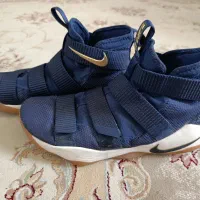 کتونی والیبال و بسکتبال نایک و اسیکس و ادیداس