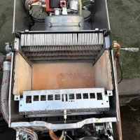 پکیچ Cald Venezia بسیار بسیار تمیز می باشد|آبگرمکن، پکیج، شوفاژ|تهران, گیشا|دیوار