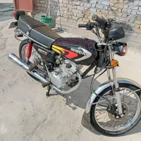 فروش موتور سیکلت۲۰۰پیشرو مدل۹۵پلاک ملی مدارک تکمیل