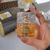 عطر و ادکلن
