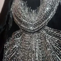 لباس مجلسی|لباس|میبد, |دیوار