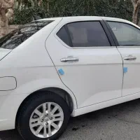 دنا پلاس ۶ دنده دستی