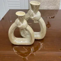 گلدان و شمعدان