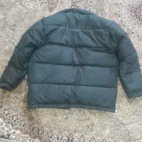 کاپشن و بارانی|لباس|کلاله, |دیوار