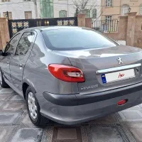 206 اس دی V8 سفارشی