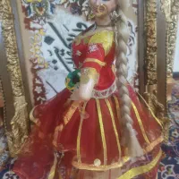 عروسک عتیقه