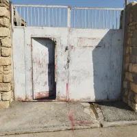 درب حیاط سنگین و محکم