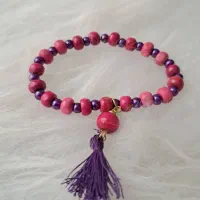 فروش دستبند و گردنبند کار دست