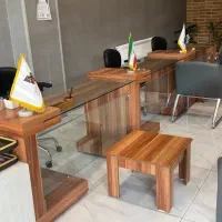 میز و صندلی و مبل دفتری