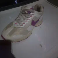 نایک دخترونه