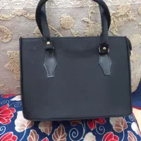 کیف|کیف، کفش، کمربند|قم, شهر قائم|دیوار