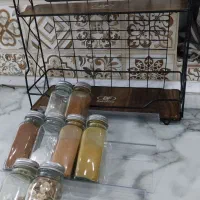 استند با جای ادویه