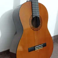 گیتاریاماها۴۰|گیتار، بیس، امپلیفایر|تبریز, |دیوار