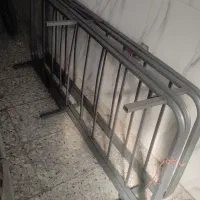 کفی تخت فلزی تکنفره