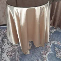 میز خاطره با ساتن و شیشه