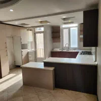 دربستی با ۱۴۰ متر بنا + پارکینگ + حیاط