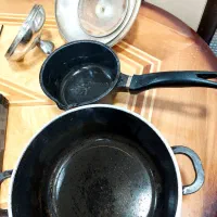 قابلمه چدن|ظروف پختوپز|نجفآباد, شهدا|دیوار