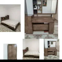سرویس تخت کمد و تخت وتشک میز ارایشی