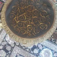 میز تلفن وتنگ گیلاس