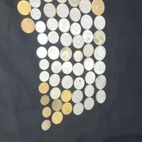 تعداد ۷۹ سکه پول