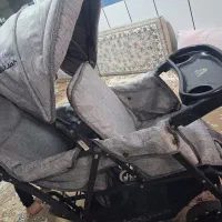 کالسکه دوقلویی