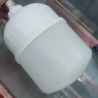 لامپ کم مصرف