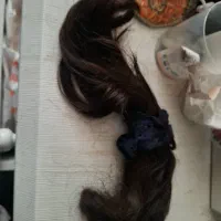 مو طبیعی لطیف رنگ خرمایی