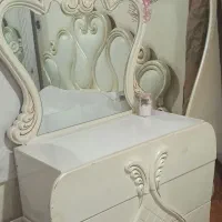 میز آرایشی|مبلمان خانگی و میز عسلی|رضوانشهر, |دیوار
