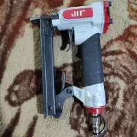 منگنه کوب بادی