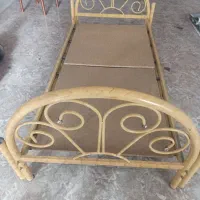 تخت خواب یک نفره