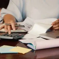 استخدام دفتر دار