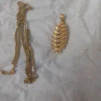 مقداری طلا