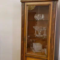 بوفه تمیز و بسیار شیک ۲ عدد