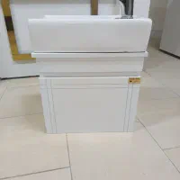 روشویی با کابینت و شیر آلات نو