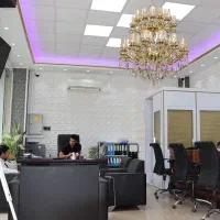 مشاور خانم حرفه ای با پایه ۲۰ م در املاک